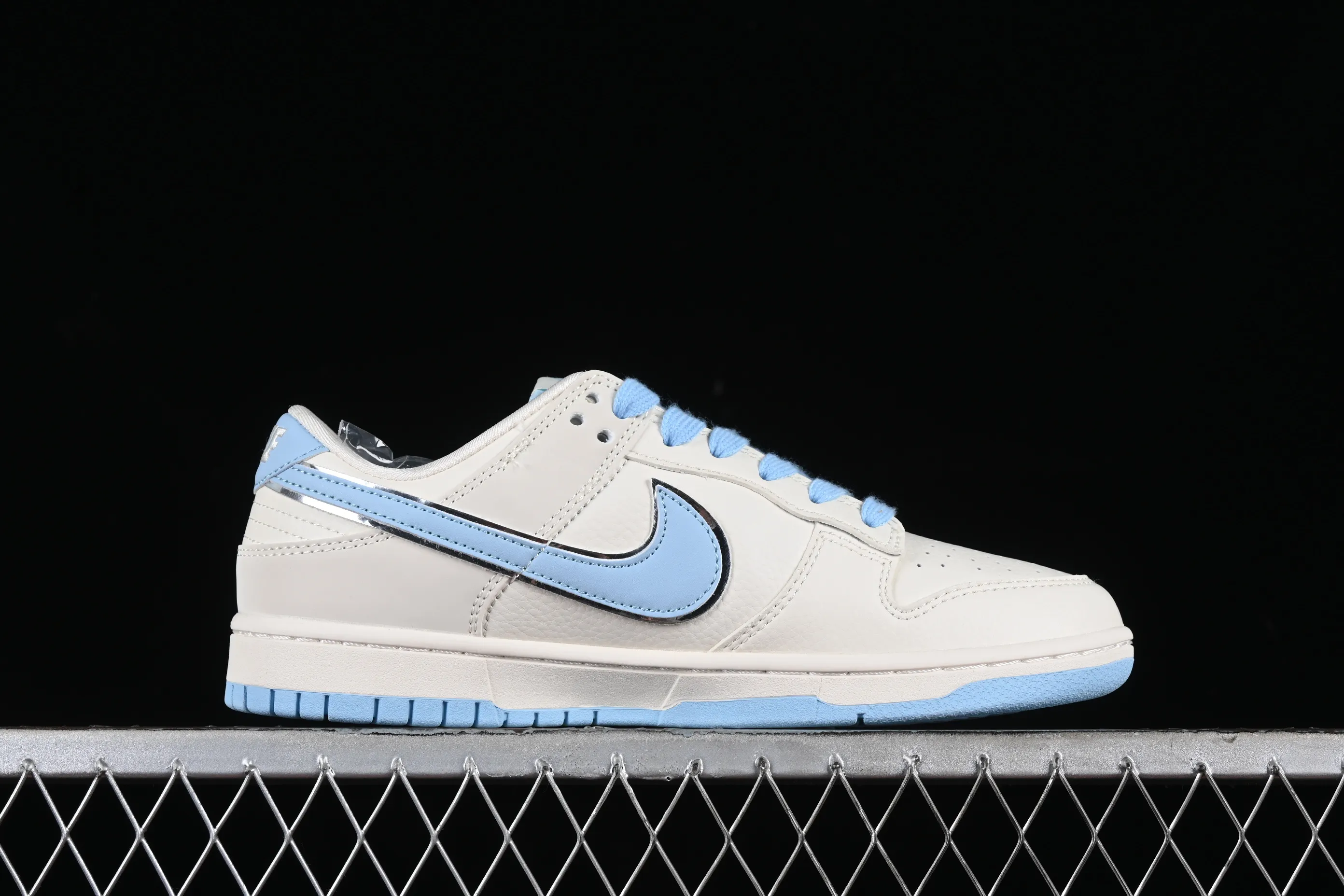 All Categories Nk SB Dunk Series Nk SB Dunk Low Low-top sneakers Stussy x Nk Dunk Low Stussy-Mi white blue hook SB low-top casual sneakers DQ1098-380